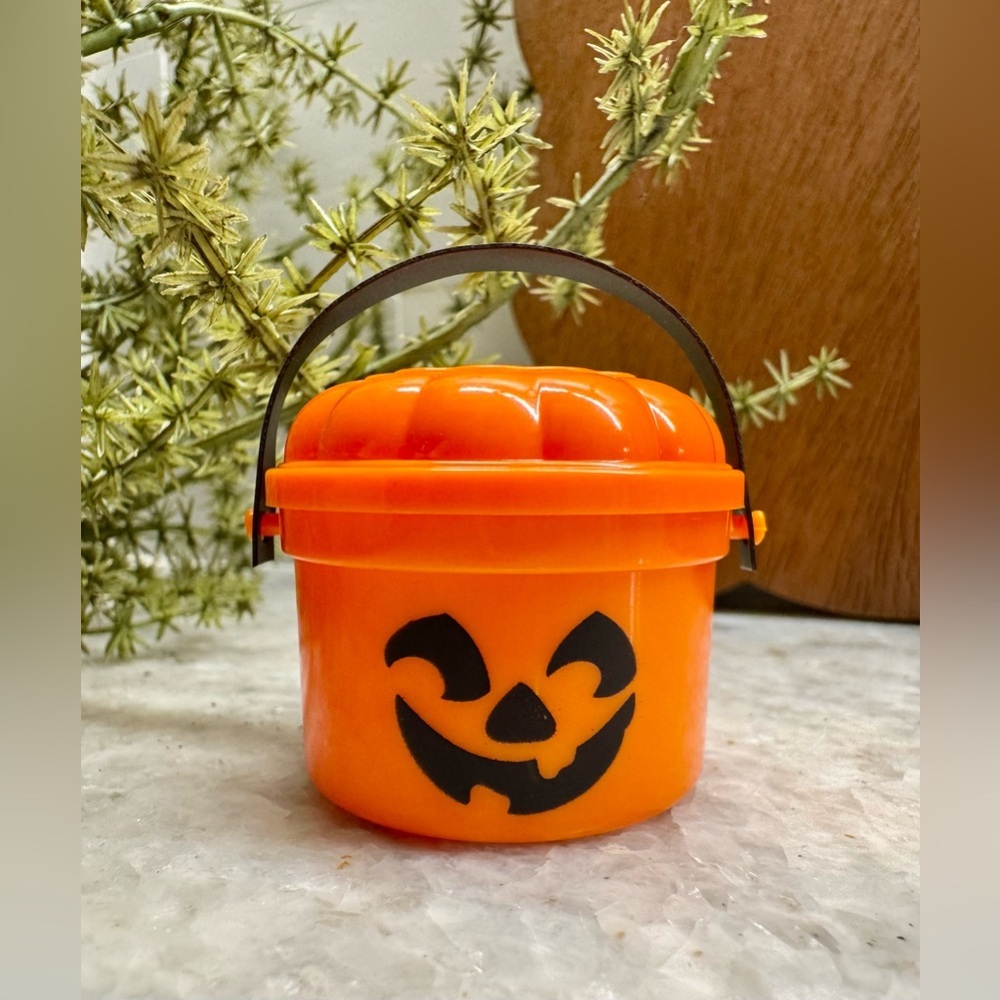 New MINI Halloween McDonald’s Happy Meal Orange McPunk’n Pumpkin Boo Bucket 1.5”